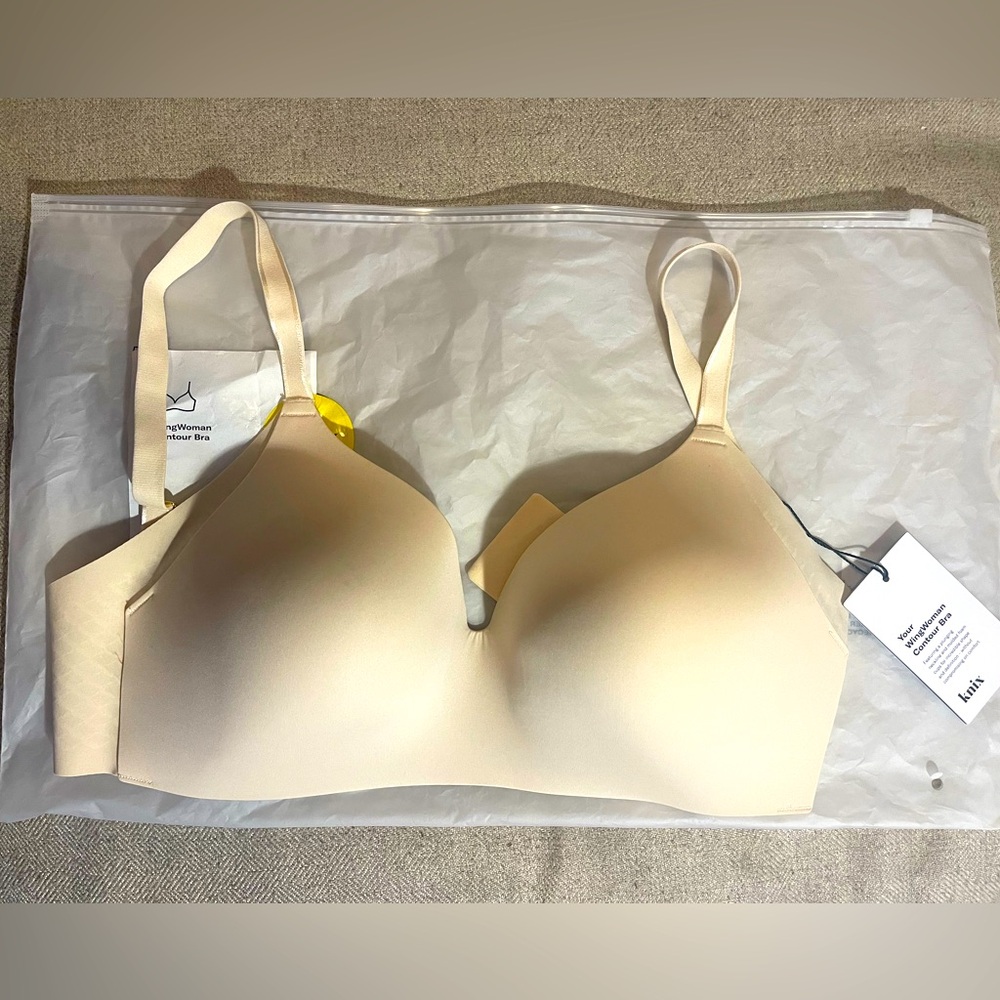 KNIX (wireless contour bra) *NEW*